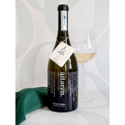 Aitaren Traditional Basque Txakoli.